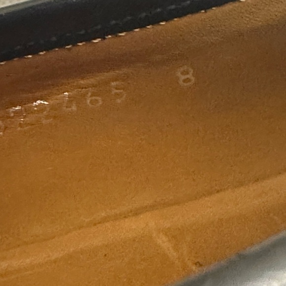 Gucci
Gucci Black Leather Interlocking G Penny Loafers Size 8 main image 10
